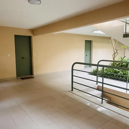 Light Modern With Garden Terrace Shared Pool - 2294 Apartment Cannes
