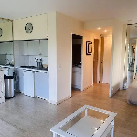 Light Modern With Garden Terrace Shared Pool - 2294 *