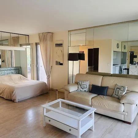 Light Modern With Garden Terrace Shared Pool - 2294 Apartment *