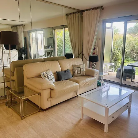 Apartment Light Modern With Garden Terrace Shared Pool - 2294 *